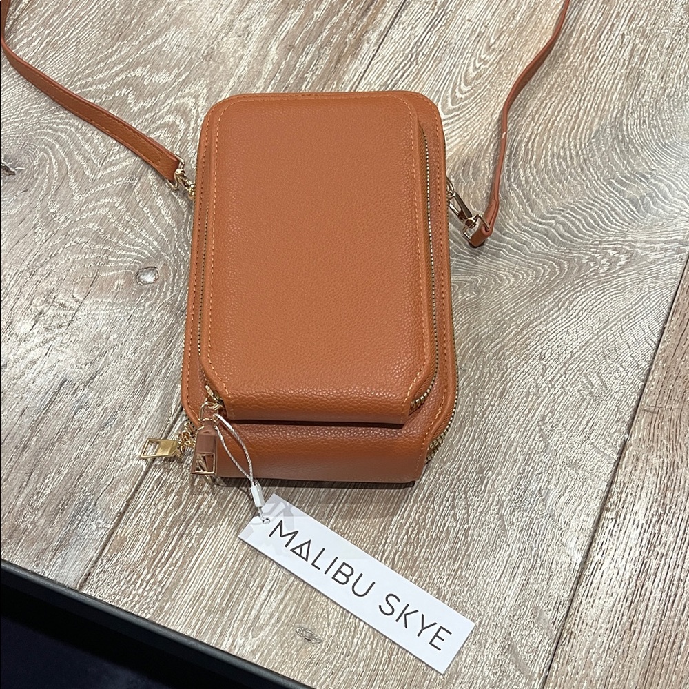 Malibu Skye Brown Crossbody Bag - Picture 4 of 8